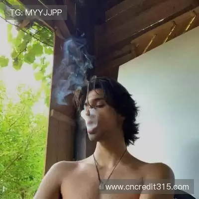 钟凌耘